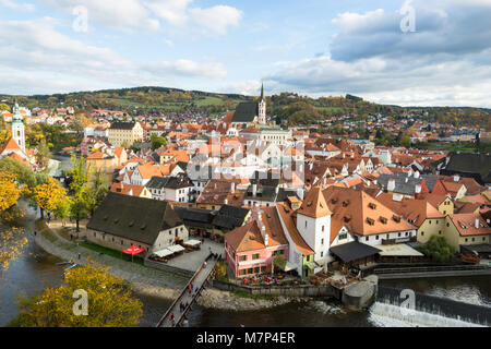 Cesky Krumlov en automne Banque D'Images