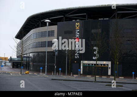 Vues générales du Stade de Football de Milton Keynes, MK Dons, au Royaume-Uni. Banque D'Images