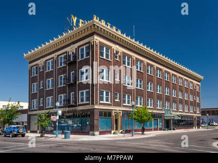 Hôtel Yellowstone, construit en 1916, W. Bonneville, quartier des affaires du centre-ville de Pocatello, Idaho, USA Banque D'Images