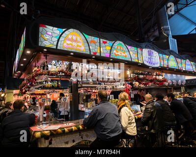 Le Mercat de Sant Josep de la Boqueria, Marché de La Boqueria) (Barcelone, Catalogne, Espagne. Banque D'Images