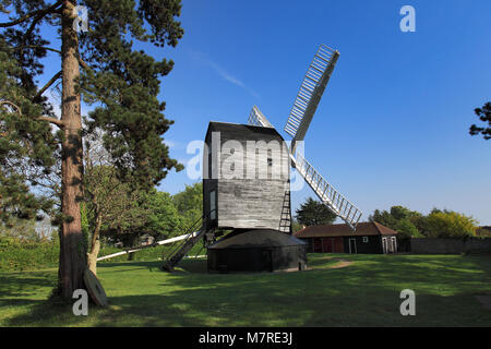 Le Haut Salvington windmill mill post ; ville de Worthing, Sussex, Angleterre, Royaume-Uni Banque D'Images