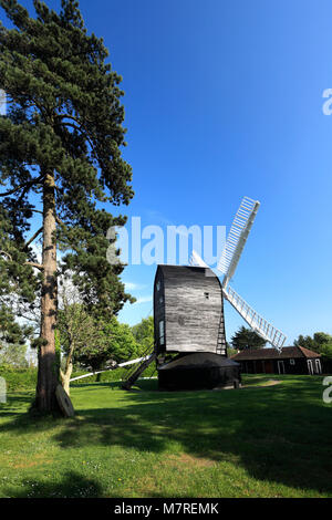 Le Haut Salvington windmill mill post ; ville de Worthing, Sussex, Angleterre, Royaume-Uni Banque D'Images