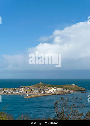 La ville balnéaire de Cornouailles et le port de St Ives en Cornouailles, Angleterre, RU Banque D'Images