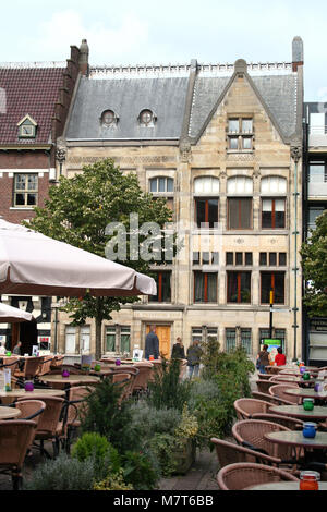 Pays-bas,South Holland,Dordrecht , juin 2016:Scheffersplein Banque D'Images