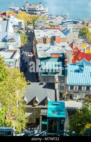 Québec, Canada. Funiculaire descend de la Ville Haute à la Ville Basse. Banque D'Images