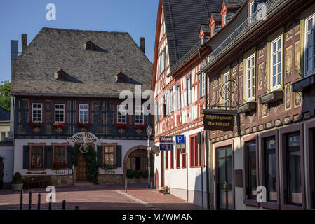 Gasthaus Zum Krug, Hattenheim, Rheingau, Hessen, Allemagne Banque D'Images