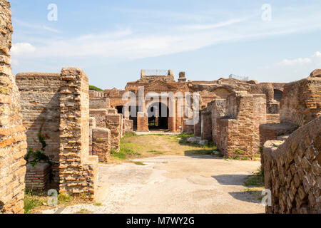 Horrea Epagathiana , grange Municipal d'Ostia Antica, Ostia, village du district de Rome, Latium, Italie Banque D'Images