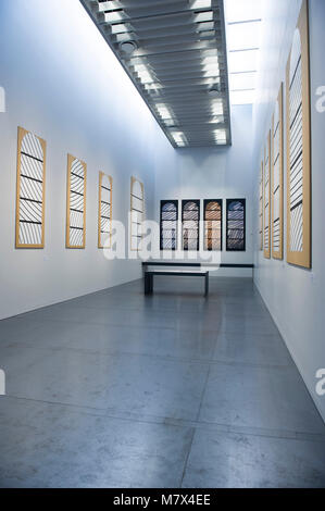 Le Musée Soulages à Rodez, musée d'art contemporain dédié à l'œuvre de l'artiste abstrait français Pierre Soulage, de l'architecture par 'Eduardo Souto Banque D'Images