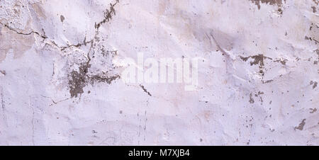 Vieux mur de plâtre blanc fissuré sécheresse bannière texture background Banque D'Images