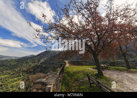 Vue paysage de Gonies Village, Crète, Grèce Banque D'Images