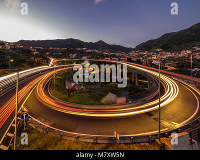 Des sentiers de lumière près de Machico, Madeira Banque D'Images