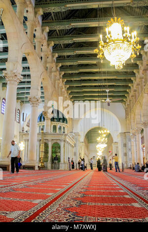 La Mosquée des Omeyyades, également connu sous le nom de la Grande Mosquée de Damas est une des plus grandes et des plus anciennes mosquées du monde. Banque D'Images