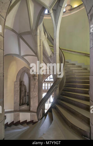 Escaliers en pierre dans le vieux château. Wernigerode. Allemagne Banque D'Images