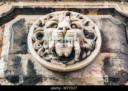 Vue détaillée de l'un des quatre célèbres Quattro Fontane sculptures situé dans la ville de Rome, Italie Banque D'Images