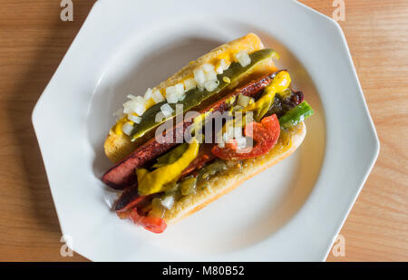 De style Chicago Chicago hot-dog, chien, ou Chicago Red Hot Banque D'Images