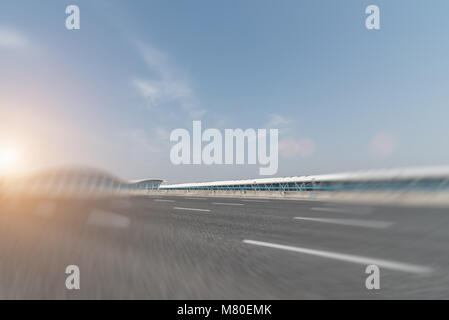 L'autoroute,route de l'aéroport Banque D'Images