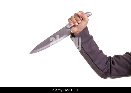 Business concept criminel : Businesswoman holding le nouveau couteau d'argent isolé sur fond blanc Banque D'Images