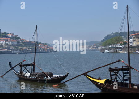 La rivière Douro à Porto, Portugal, Europe Banque D'Images