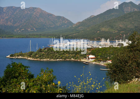 Yacht de plaisance dans la baie de Marmaris, Turquie Banque D'Images