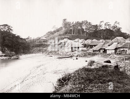 Japon 1871 Kushigoi - village sur la plage d'Enoshima à - de 'l'Extrême-Orient" Banque D'Images