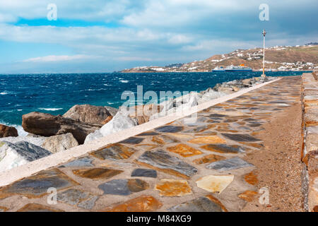 Sur le port de Mykonos, Grèce Banque D'Images