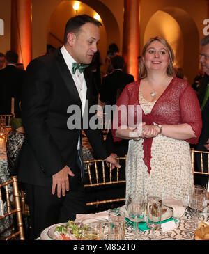 Taoiseach Leo Varadkar et d'Irlande du secrétaire d'État Karen Bradley parlant à l'American Ireland Fund le dîner de gala au National Building Museum de Washington DC dans le cadre de sa visite d'une semaine pour les États-Unis d'Amérique. Banque D'Images