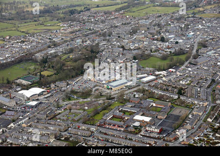 Vue aérienne de Clitheroe, comme Sainsburys Banque D'Images