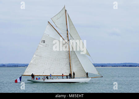 Nan de Fife : classic bateau à voile avec un cutter rig aurique, conçu et construit par William Fife dans 18 (Cancale, France). Banque D'Images