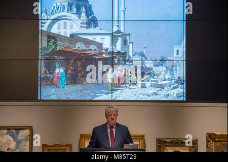 Bonhams, New Bond Street, London, UK. 14 mars 2018. Alberto Passini est la Mosquée de Mahmoudie dans les 10 lots dans le cadre de la 19e siècle, européenne et britannique victorienne d'art impressionniste Vente Bonhams à vendre pour 125 000 €,. Credit : Malcolm Park/Alamy Live News. Banque D'Images