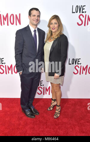 Los Angeles, Californie. 13Th Mar, 2018. Shabazian Pouya et invités présents à la 'Love, Simon' projection spéciale au centre commercial Westfield Century City le 13 mars 2018 à Los Angeles, Californie. | Verwendung weltweit/alliance photo Credit : dpa/Alamy Live News Banque D'Images