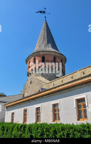 Ancienne forteresse Kamenetz-Podolsk près de Kiev ville. Ancienne belle vue sur château médiéval dans la région de Khmelnitski, Kamenetz-Podolsky Banque D'Images