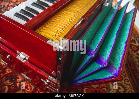 Harmonium Instrument indien Banque D'Images