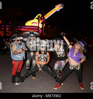 LAS VEGAS, NV - 10 août : Metalachi à la scène de nuit de vinyle au Hard Rock Hotel le 10 août 2013 à Las Vegas, Nevada. © Kabik/MediaPunch. Banque D'Images