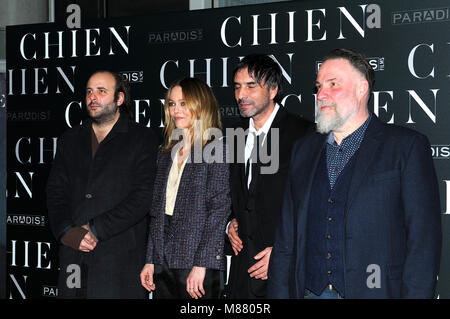 5 mars 2018 - Paris Chien Paris Film Premiere Banque D'Images