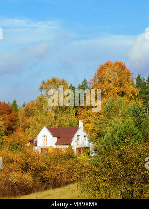 Chambre en couleurs de l'automne. Province de la Mazurie, Pologne, Europe Banque D'Images