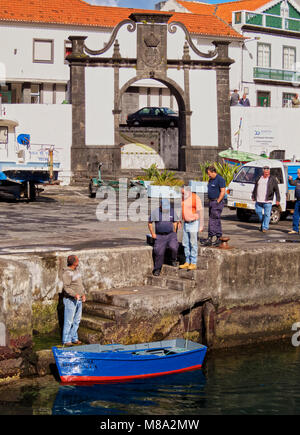 Port de Velas, Sao Jorge, Açores, Portugal Banque D'Images