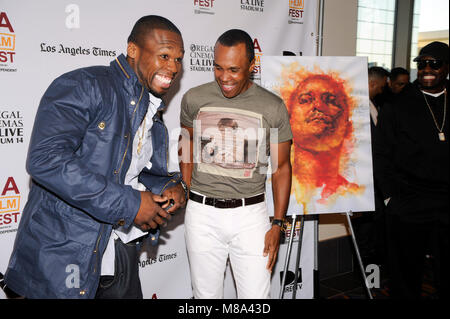 (L-R) Producteur exécutif Curtis '50 Cent' Jackson et le boxeur Sugar Ray Leonard assister à la "Tapia" pendant la premiere 2013 Los Angeles Film Festival du Regal Cinemas L.A. Vivre le 19 juin 2013 à Los Angeles, Californie. Banque D'Images