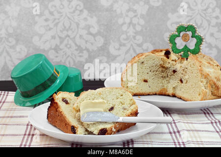 Gateau Vert Irlandais Dessert Maison Pour La Saint Patrick Photo Stock Alamy