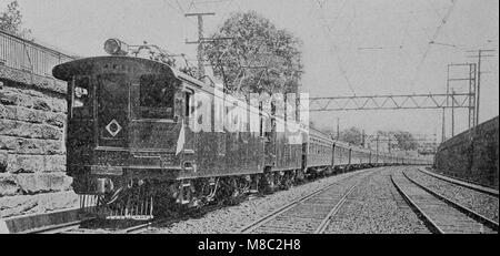 La traction électrique pour les trains de chemin de fer ; un livre pour les étudiants, ingénieurs électriques et mécaniques, les surintendants de puissance motrice et d'autres (1911) (14778718213) Banque D'Images