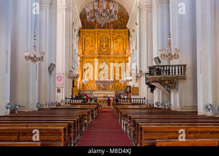 L'intérieur de la cathédrale Sé Old Goa Inde