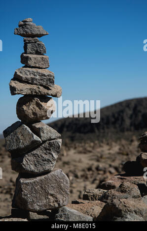 Des tas de roches dans la vallée de volcans Banque D'Images