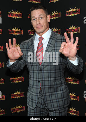 East Rutherford, NJ, USA. Mar 16, 2018. John Cena à la conférence de presse annonçant son retour à la WWE Wrestlemania 35 Stade METLIFE en 2019 à East Rutherford, New Jersey le 16 mars 2018. Crédit : George Napolitano Punch/media/Alamy Live News Banque D'Images