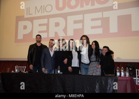 Naples, Italie. 13Th Mar, 2018. Conférence de presse du film "mon homme parfait' par Nilo Sciarrone avec Nancy Coppola, Antonio Palmese, Francesco Testi, Eva Grimaldi, Maria Del Monte. 13/03/2018, Naples, Italie : Crédit Photo Agency indépendante/Alamy Live News Banque D'Images