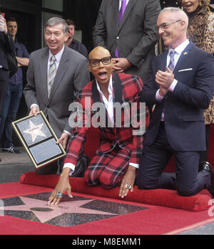 Los Angeles, Californie, USA. Mar 16, 2018. Leron Gubler et Mitch O'Farrell assister à la RuPaul Hollywood Walk of Fame Star cérémonie le vendredi, Mars 16, 2018, dans la région de Los Angeles. Ringo : crédit Chiu/ZUMA/Alamy Fil Live News Banque D'Images