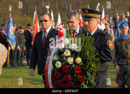 3e Mémoire Kielce lors de célébration Mars 76e anniversaire de massacre de Katyn (le massacre de 1940 officiers polonais, policiers et civils) Banque D'Images