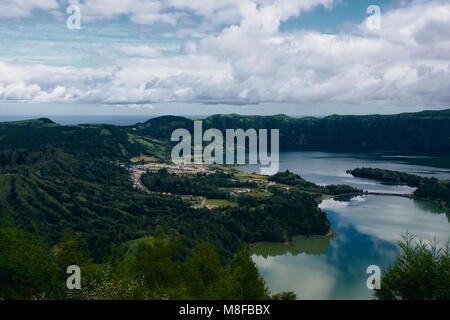 Vue de Sete Cidades, Sao Miguel Açores Banque D'Images