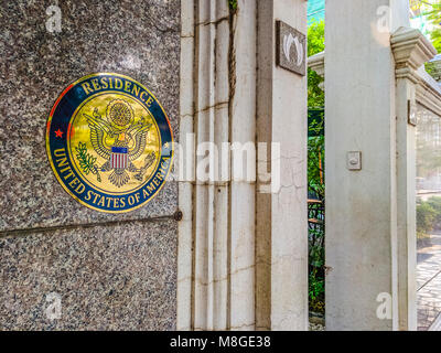 Dire "plaque de cuivre [Résidence] de l'ambassadeur des Etats-Unis d'Amérique" à un consulat de l'Ambassade Américaine Banque D'Images