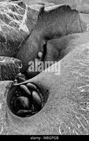 La lave de basalte sculpté dans la magie noire dans le Grand Canyon de la rivière dans le sud de l'Idaho en bois Banque D'Images