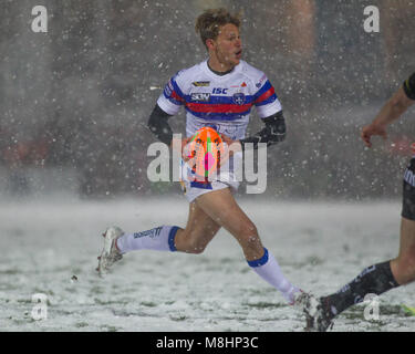 17 MARS 2018 , Beaumont stade juridique, Wakefield, Angleterre ; Betfred Super League rugby, Wakefield Trinity contre Widnes Vikings ; Wakefield Trinity semestre retour Jacob Miller avec ballon en main Crédit : News Images/Alamy Live News Banque D'Images