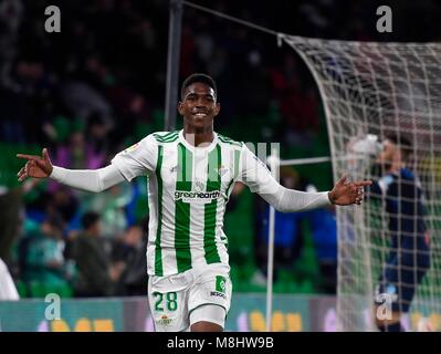 Sevilla, Espagne-17 mars : Junior du Real Betis célèbre 1-0 lors du match entre Santander Liga Real Betis v RCD. Espanyol au stade Benito Villamarin sur Match 17th, 2018 à Séville en Espagne (photo de Cristobal Duenas Cordon Press Banque D'Images